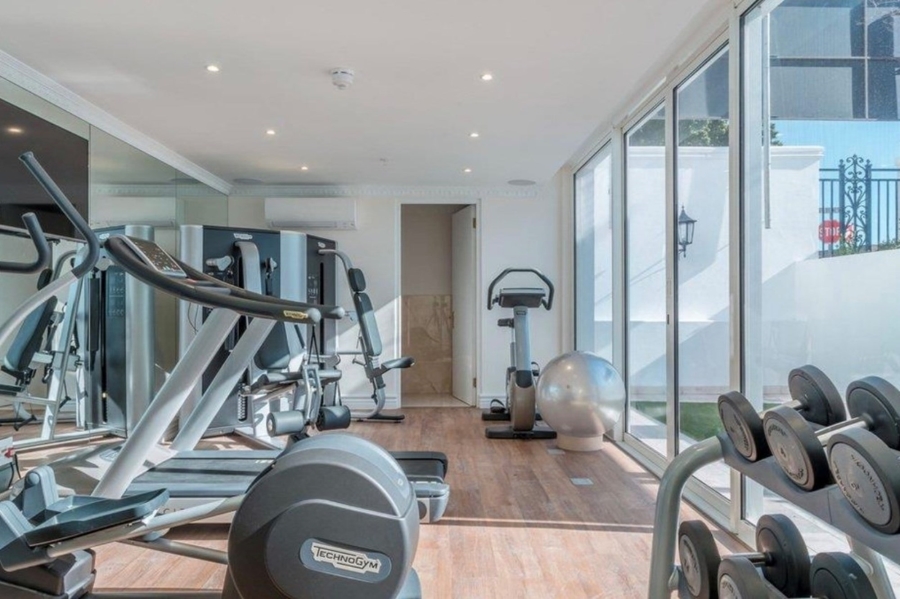 To Let 0 Bedroom Property for Rent in Sea Point Western Cape
